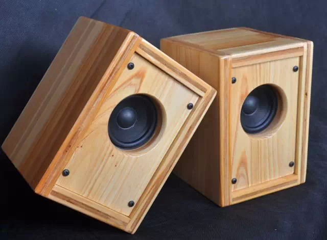 汽車?yán)? width= 汽車?yán)? style=